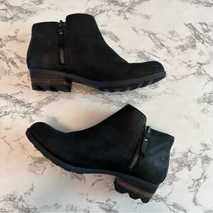 Sorel Womens Lolla Black Leather Ankle Boots Size 8